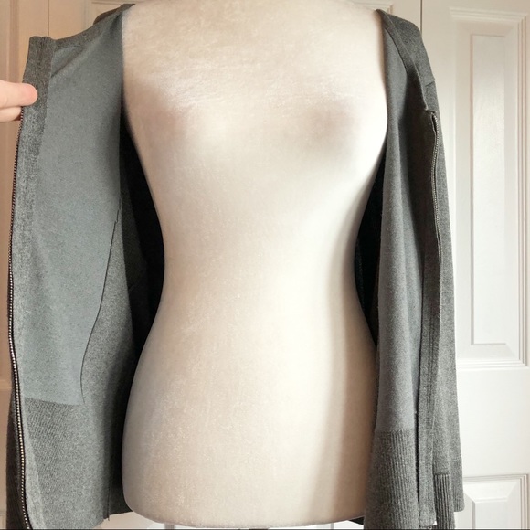 Carmen Marc Valvo Gray Full Zip Sweater Cardigan XL - Picture 9 of 13